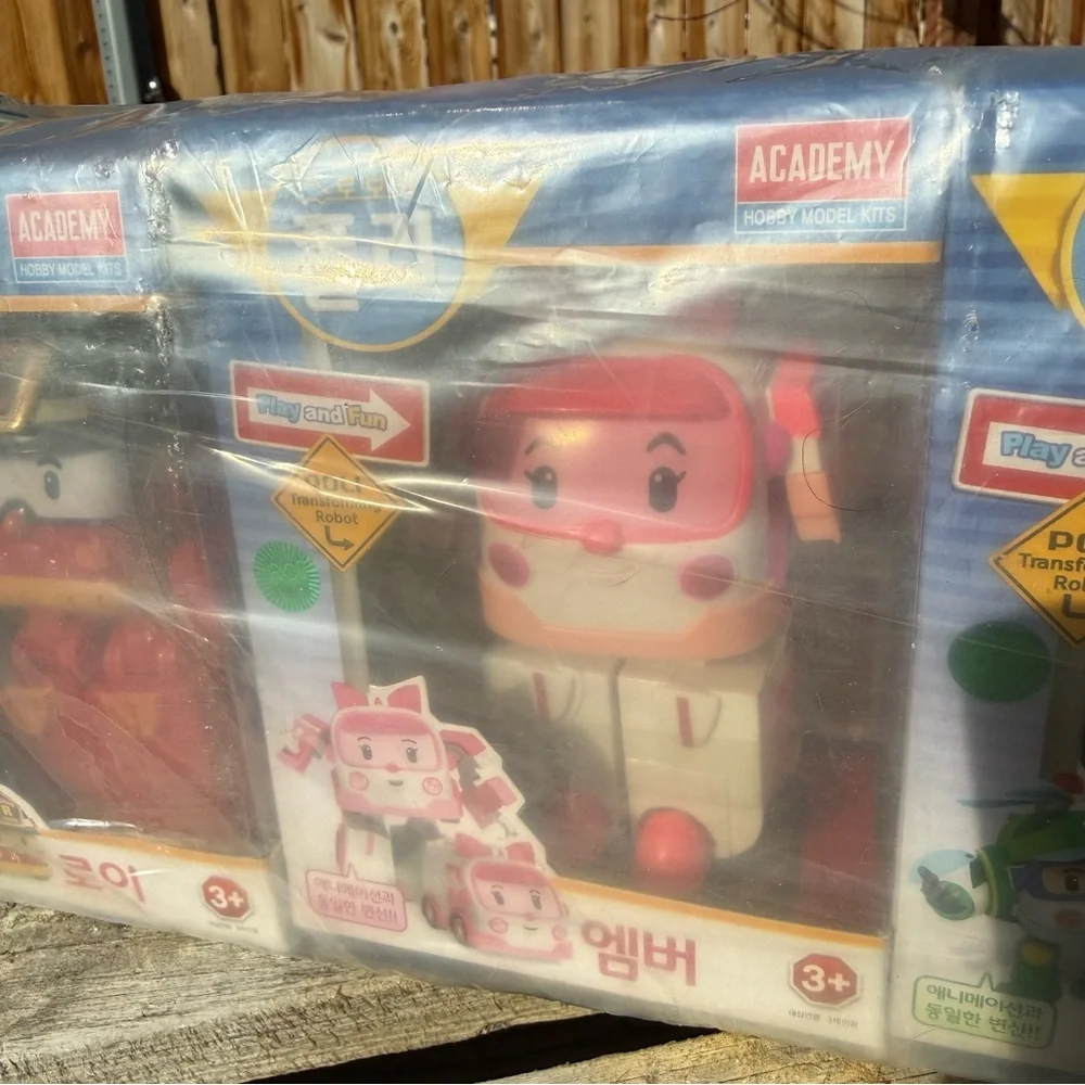 Robocar Poli 4pk of Transforming Robot Toys, Poli Roy Amber and Helly New In Box